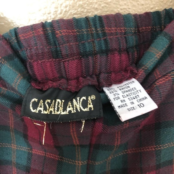 VINTAGE Casablanca Red /Green Plaid Pants with Stirrups Size 10 - Picture 4 of 6